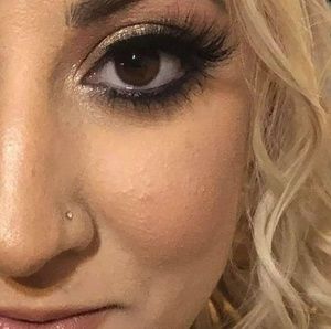 Meet your Posher, Amunda